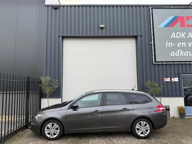 Occasion 2016 Peugeot 308 SW Premium 131 PK Stationwagen – 8171MG MG Vaassen (Dealer) – € 6.450