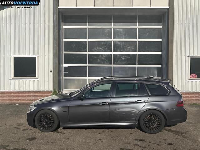Occasion BMW 330 Comfort Edition 231 PK (169 kW) 2007 Grijs (metallic) Stationwagen