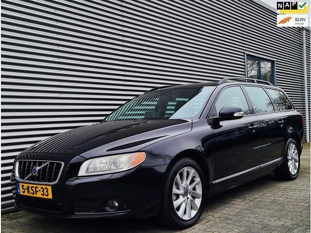Zwart (metallic) Gebruikt 2008 Volvo V70 Summum Stationwagen | € 3.795 (Eerlijke prijs) - Afbeelding 1/4