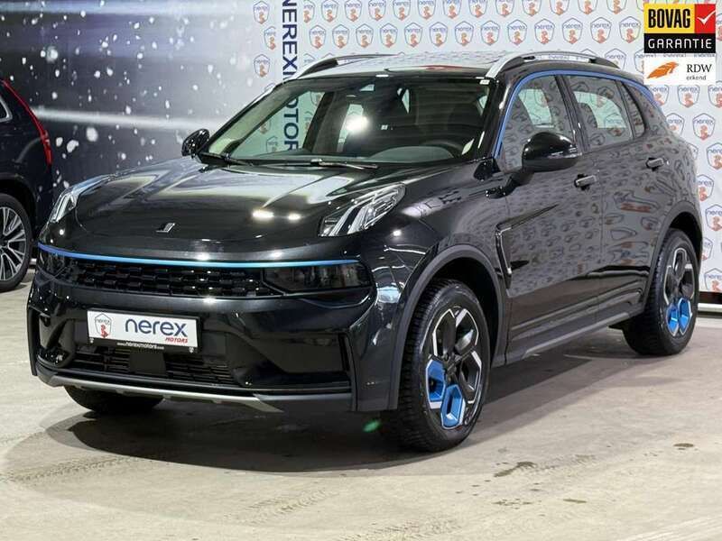 Zwart, metallic lak Gebruikt 2022 Lynk & Co 01 SUV | € 25.950 (Goede deal) - Afbeelding 1/4