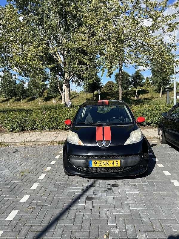 Occasion Peugeot 107 68 PK (50 kW) 2007 Zwart Hatchback