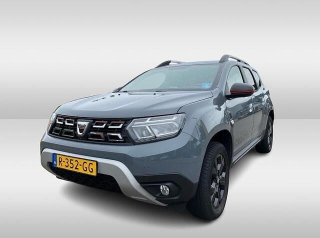 Grijs Gebruikt 2022 Dacia Duster Journey SUV | € 16.750 (Goede deal) - Afbeelding 1/4