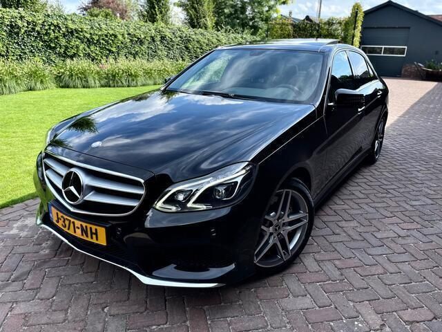 Zwart Gebruikt 2013 Mercedes E400 AMG Sedan | € 24.950 - Afbeelding 1/4