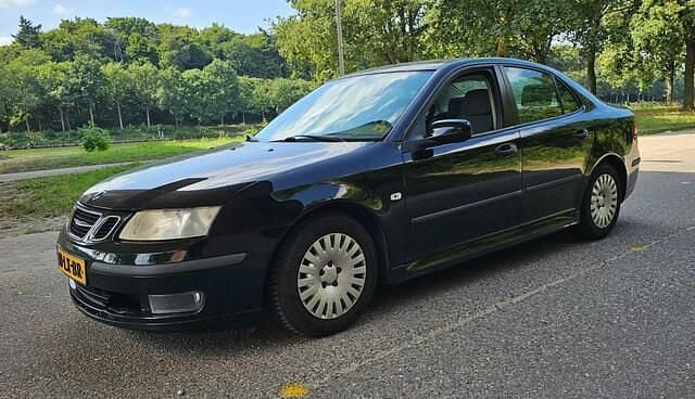 Zwart Gebruikt 2003 Saab 9-3 Sedan | € 950 (Eerlijke prijs) - Afbeelding 1/4