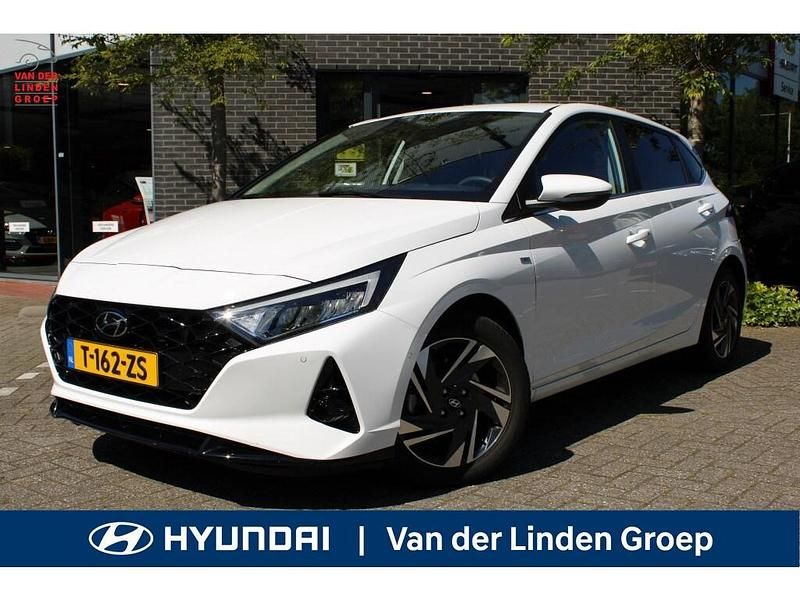 Wit Gebruikt 2023 Hyundai i20 Premium Hatchback | € 21.950 (Iets duurder) - Afbeelding 1/4