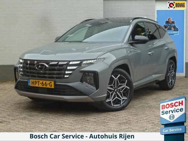 Grijs, metallic lak Gebruikt 2023 Hyundai Tucson N Line SUV | € 39.945 (Iets duurder) - Afbeelding 1/4