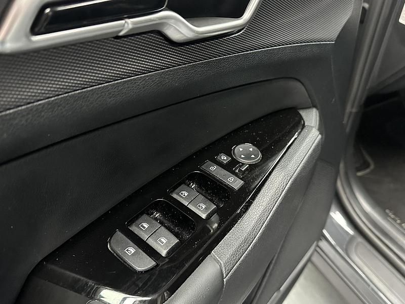 Occasion Kia Sportage 230 PK (169 kW) 2022 Grijs SUV