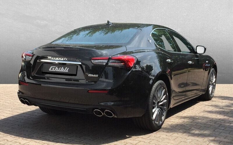 Occasion Maserati Ghibli GT 330 PK (242 kW) 2022 Zwart Coupé
