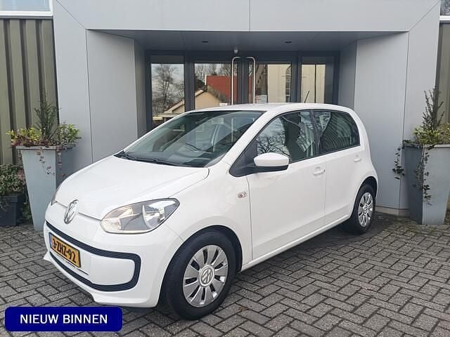 Wit Occasion 2015 VW up! move up! Hatchback | € 5.295 (Goede deal) - Afbeelding 1/4