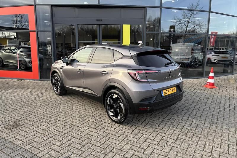 Occasion Renault Captur Techno 143 PK (105 kW) 2025 Cassiopeagrijs kng SUV