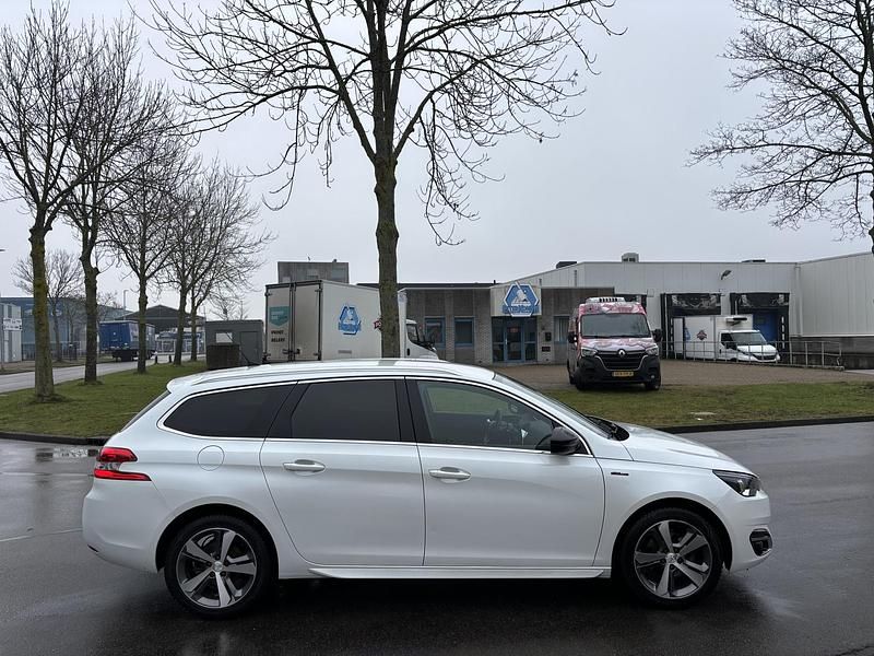 Occasion Peugeot 308 GT-line 131 PK (96 kW) 2016 Wit Stationwagen