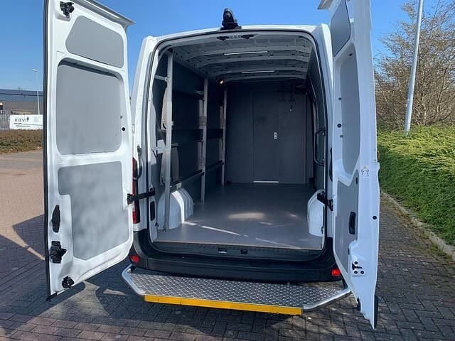 Wit Gebruikt 2022 Renault Master Komfort Van | € 21.990 (Duur) - Afbeelding 1/4