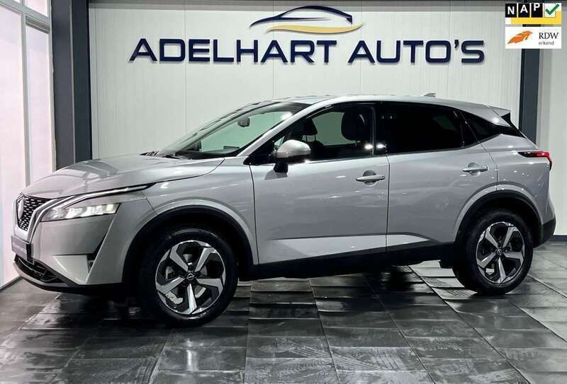 Grijs, metallic lak Gebruikt 2024 Nissan Qashqai N-Connecta SUV | € 28.950 (Super prijs) - Afbeelding 1/4