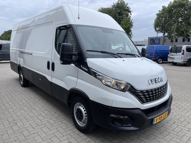 Occasion Iveco Daily 136 PK (100 kW) 2021 Wit Van