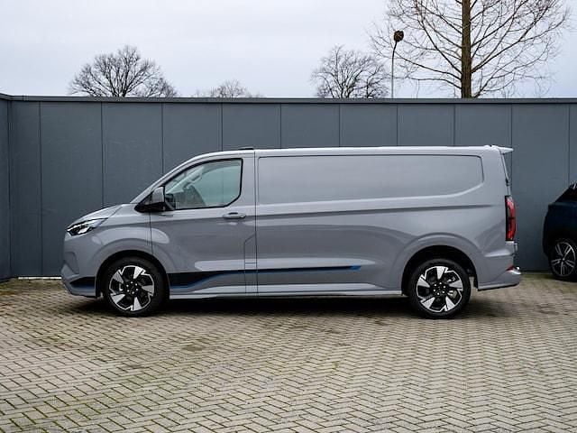 Nieuw Ford Transit Custom Sport 2025 Grijs