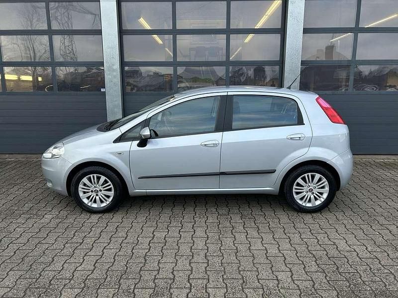 Occasion Fiat Grande Punto Lusso 95 PK (69 kW) 2009 Grijs Hatchback