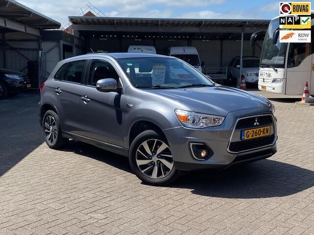 Grijs Gebruikt 2015 Mitsubishi ASX Invite+ SUV | € 9.499 (Eerlijke prijs) - Afbeelding 1/4