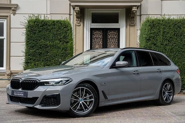 Overige Gebruikt 2022 BMW 530e M Sport Stationwagen | € 43.940 (Eerlijke prijs) - Afbeelding 1/4