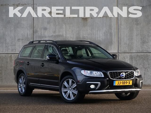Zwart Gebruikt 2016 Volvo XC70 Summum Stationwagen | € 34.950 (Eerlijke prijs) - Afbeelding 1/4