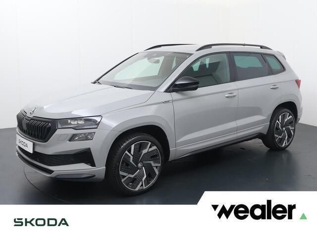 Grijs Gebruikt 2022 Skoda Karoq Business Line SUV | € 32.940 (Iets duurder) - Afbeelding 1/4