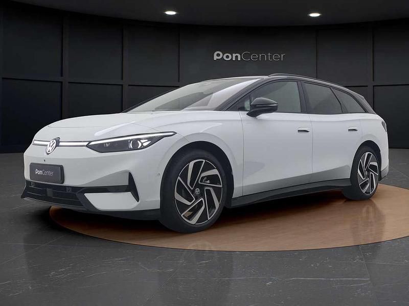 Blauw, metallic lak Nieuw 2025 VW ID.7 Pro Hatchback | € 61.650 - Afbeelding 1/4