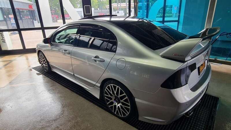 Zilver Gebruikt 2007 Honda Civic SI Sedan | € 17.900 - Afbeelding 1/4