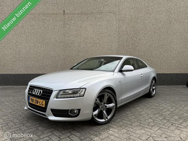 Grijs Gebruikt 2008 Audi A5 S-Line Coupé | € 7.644 (Goede deal) - Afbeelding 1/4