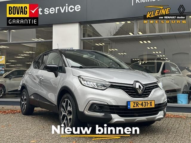 Grey d69 + black gne (bixnm) Gebruikt 2019 Renault Captur Intens SUV | € 17.950 (Eerlijke prijs) - Afbeelding 1/3