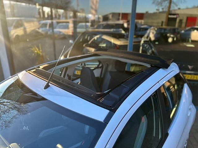 Occasion Toyota Aygo X-wave 69 PK (50 kW) 2016 Wit Hatchback