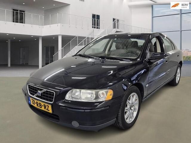 Zwart Gebruikt 2005 Volvo S60 Sedan | € 2.650 (Goede deal) - Afbeelding 1/4