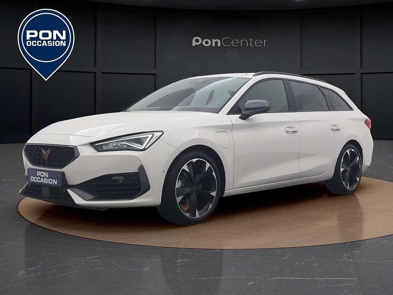 Wit Gebruikt 2023 Cupra Leon Stationwagen | € 26.450 (Super prijs) - Afbeelding 1/3