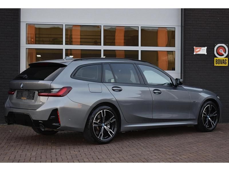 Occasion BMW 330 M Sport 293 PK (215 kW) 2023 Grijs Stationwagen