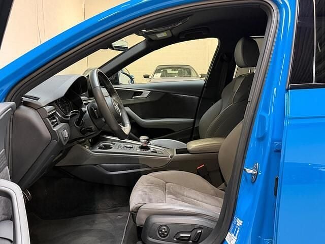 Occasion Audi A4 S-Line 170 PK (125 kW) 2019 Blauw Stationwagen