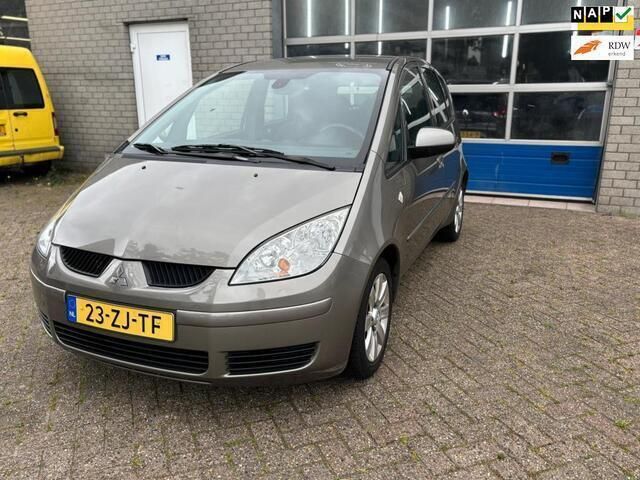 Grijs Gebruikt 2008 Mitsubishi Colt Invite+ Hatchback | € 3.499 (Iets duurder) - Afbeelding 1/4