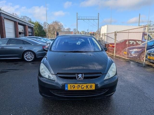 Occasion Peugeot 307 88 PK (64 kW) 2004 Zwart Hatchback