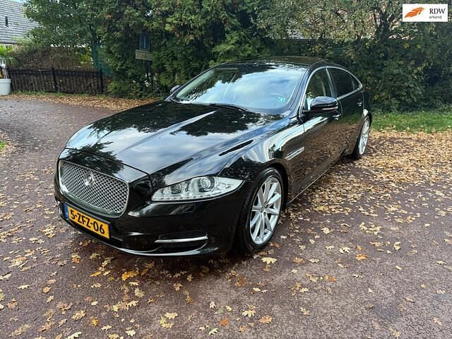 Occasion Jaguar XJ Portfolio 341 PK (250 kW) 2012 Zwart Sedan