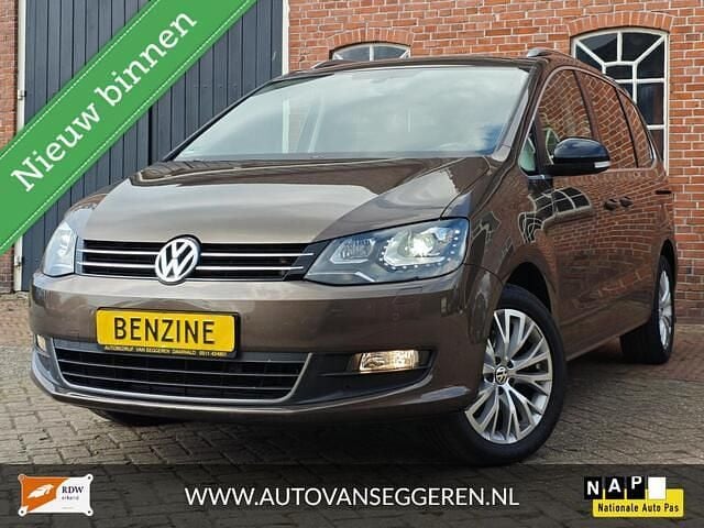 Bruin Gebruikt 2012 VW Sharan MPV | € 13.950 (Iets duurder) - Afbeelding 1/4