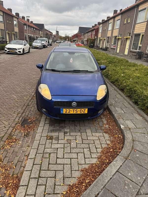 Occasion Fiat Punto Dynamic 77 PK (56 kW) 2007 Blauw Hatchback