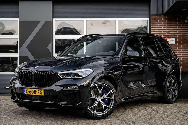 Zwart Occasion 2021 BMW X5 Comfort Edition SUV | € 46.950 (Goede deal) - Afbeelding 1/4