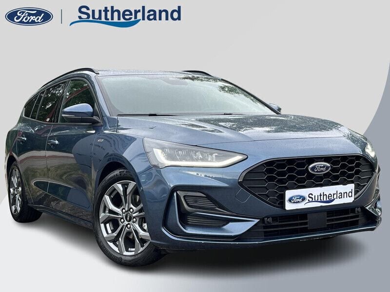 Blauw Gebruikt 2024 Ford Focus ST-Line Stationwagen | € 29.795 (Iets duurder) - Afbeelding 1/4