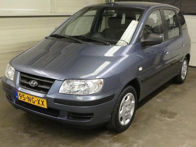 Blauw Gebruikt 2003 Hyundai Matrix MPV | € 1.945 - Afbeelding 1/4