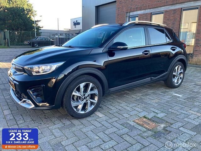 Zwart Occasion 2022 Kia Stonic GT SUV | € 17.450 (Eerlijke prijs) - Afbeelding 1/4