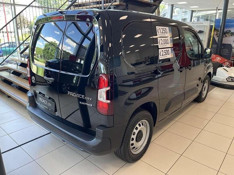 Nieuw 2025 Toyota Proace City City Van | € 23.400 - Afbeelding 1/3