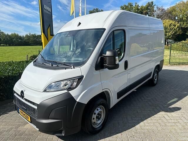 Occasion Opel Movano S 140 PK (102 kW) 2024 Wit Van