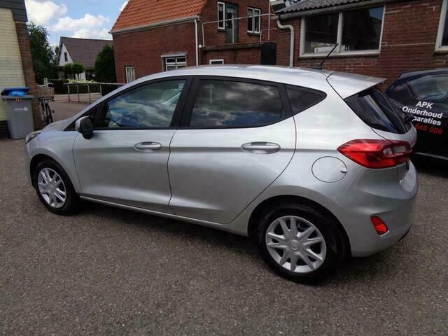 Occasion Ford Fiesta Trend 84 PK (61 kW) 2018 Grijs Hatchback