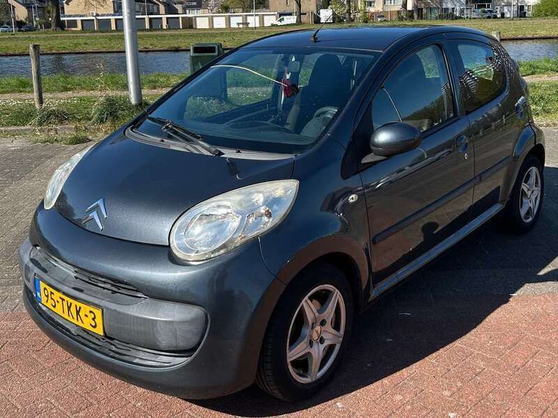 Grijs Gebruikt 2006 Citroën C1 Hatchback | € 2.450 (Iets duurder) - Afbeelding 1/4