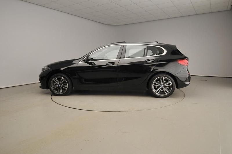 Occasion BMW 118 Comfort Edition 140 PK (102 kW) 2020 Zwart Hatchback