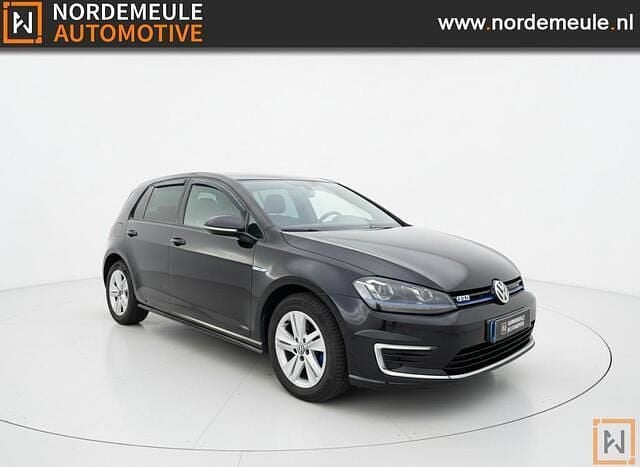 Occasion VW Golf VII GTE 150 PK (110 kW) 2015 Zwart Hatchback