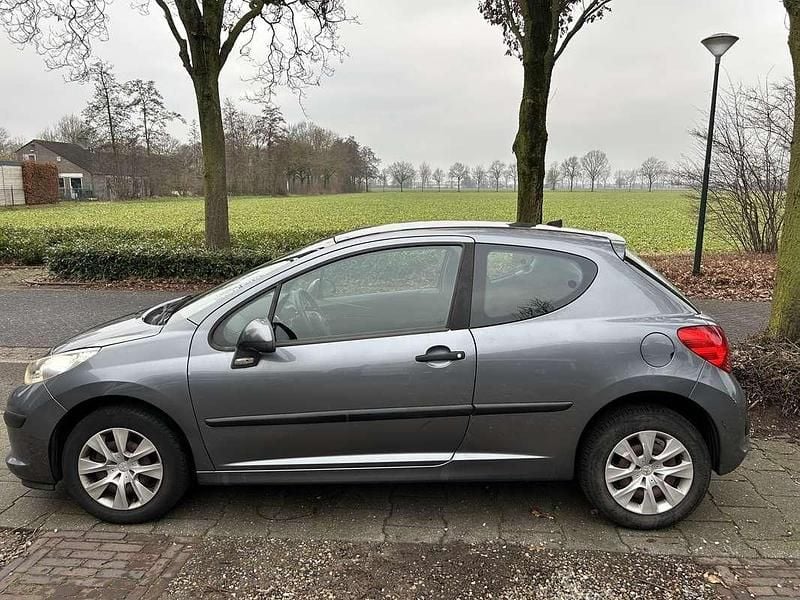 Grijs Occasion 2009 Peugeot 207 Hatchback | € 1.600 (Goede deal) - Afbeelding 1/4