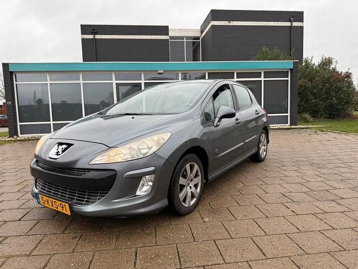 Gebruikt 2011 Peugeot 308 | € 2.250 (Goede deal) - Afbeelding 1/4